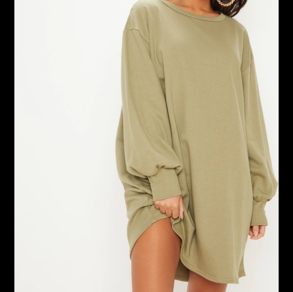 Pretty Little Thing Oversized Sweater Dress